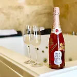 Hébergement de vacances Huge Golf And Mansion 8 Min From Puerto Banus *