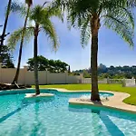 Hébergement de vacances Huge Golf And Mansion 8 Min From Puerto Banus *