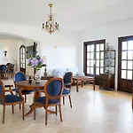 Hébergement de vacances Huge Golf And Mansion 8 Min From Puerto Banus