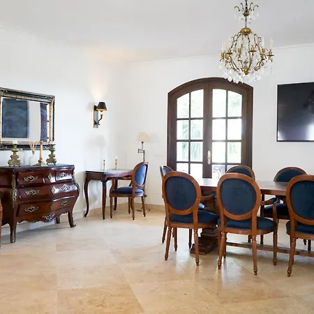 Huge Golf And Mansion 8 Min From Puerto Banus Hébergement de vacances *