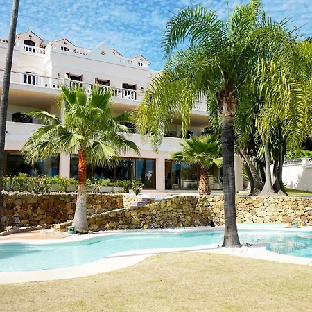 Huge Golf And Mansion 8 Min From Puerto Banus *