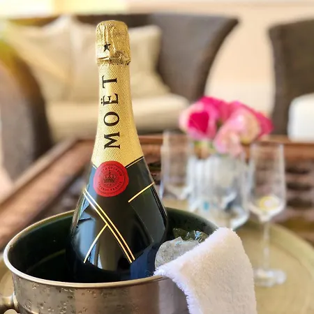 Huge Golf And Mansion 8 Min From Puerto Banus Tatil Evi Estepona