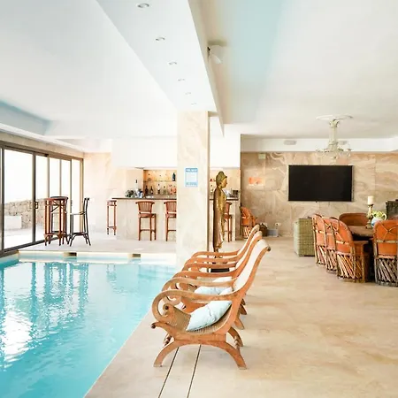 Huge Golf And Mansion 8 Min From Puerto Banus Естепона