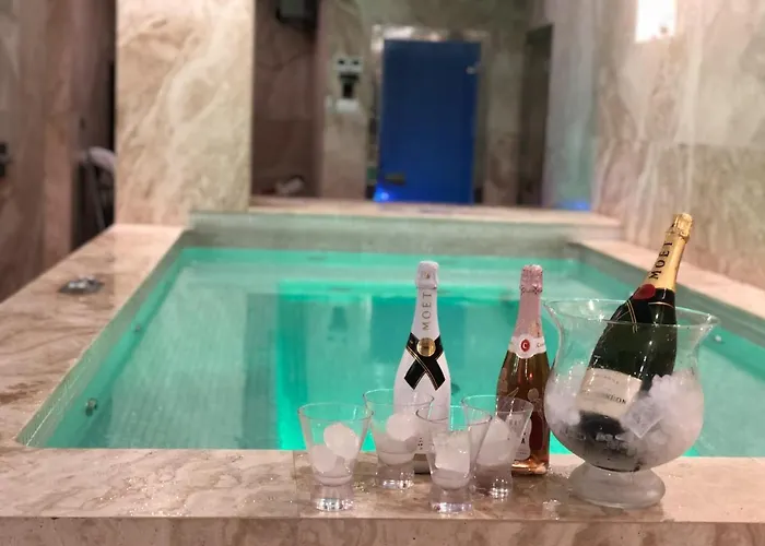 Huge Golf And Mansion 8 Min From Puerto Banus 펜션