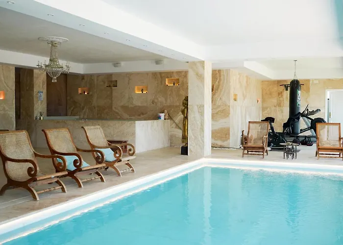 Huge Golf And Mansion 8 Min From Puerto Banus