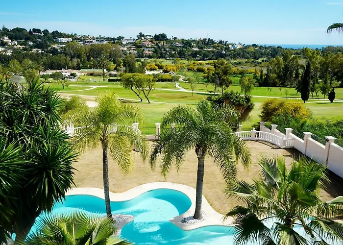 Huge Golf And Mansion 8 Min From Puerto Banus 펜션