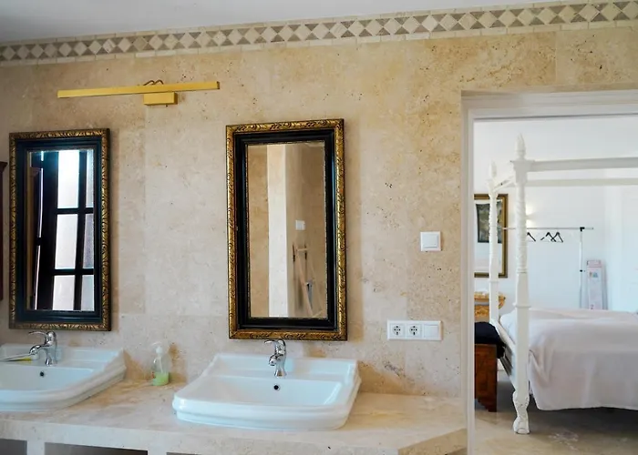 펜션 Huge Golf And Mansion 8 Min From Puerto Banus 에스테포나