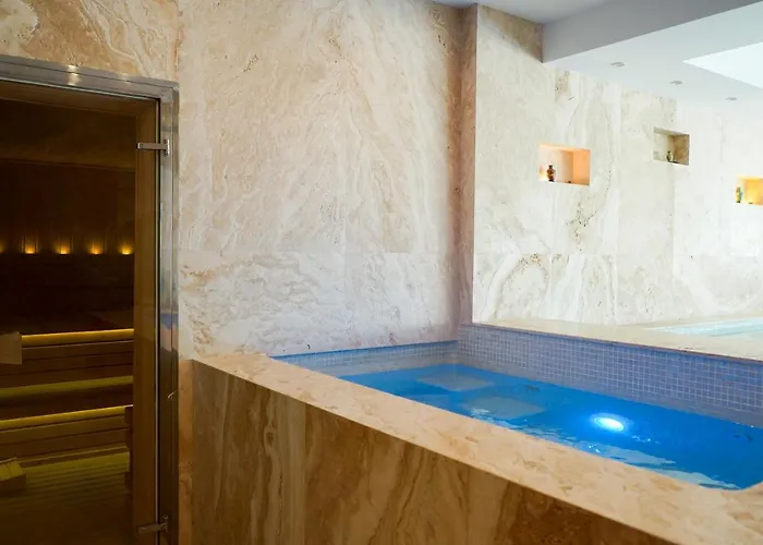 Huge Golf And Mansion 8 Min From Puerto Banus Estepona