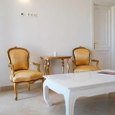 Huge Golf And Mansion 8 Min From Puerto Banus Дом отдыха