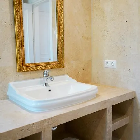 Huge Golf And Mansion 8 Min From Puerto Banus Дом отдыха