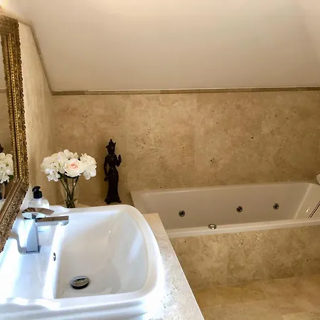 Huge Golf And Mansion 8 Min From Puerto Banus Casa de Férias