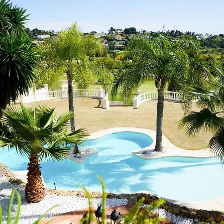 Huge Golf And Mansion 8 Min From Puerto Banus Casa de Férias Estepona